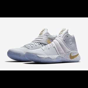 Nike Kyrie Men’s Basketball Shoes